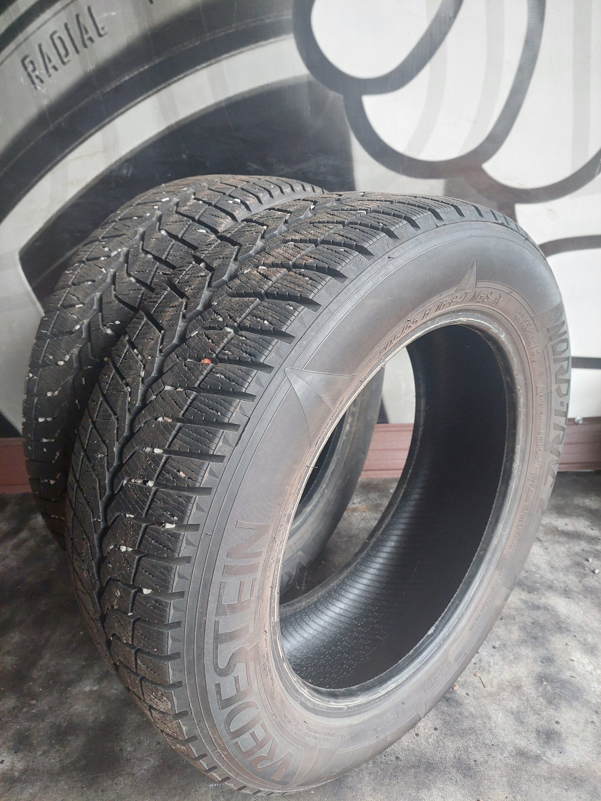 1000027964 (1) 205/55 R16 žieminės padangos | Vredestein Nord Trac 2 - Image 1